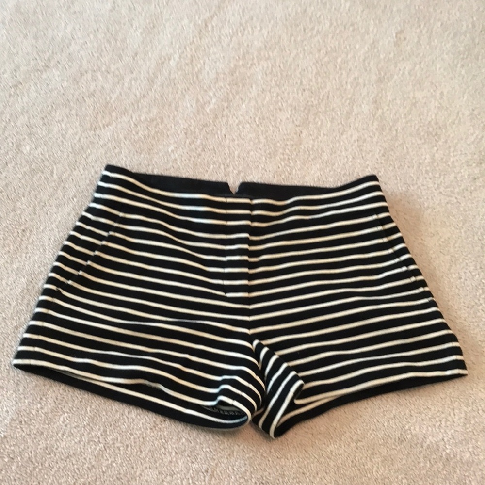 BCBGMAXAZRIA shorts